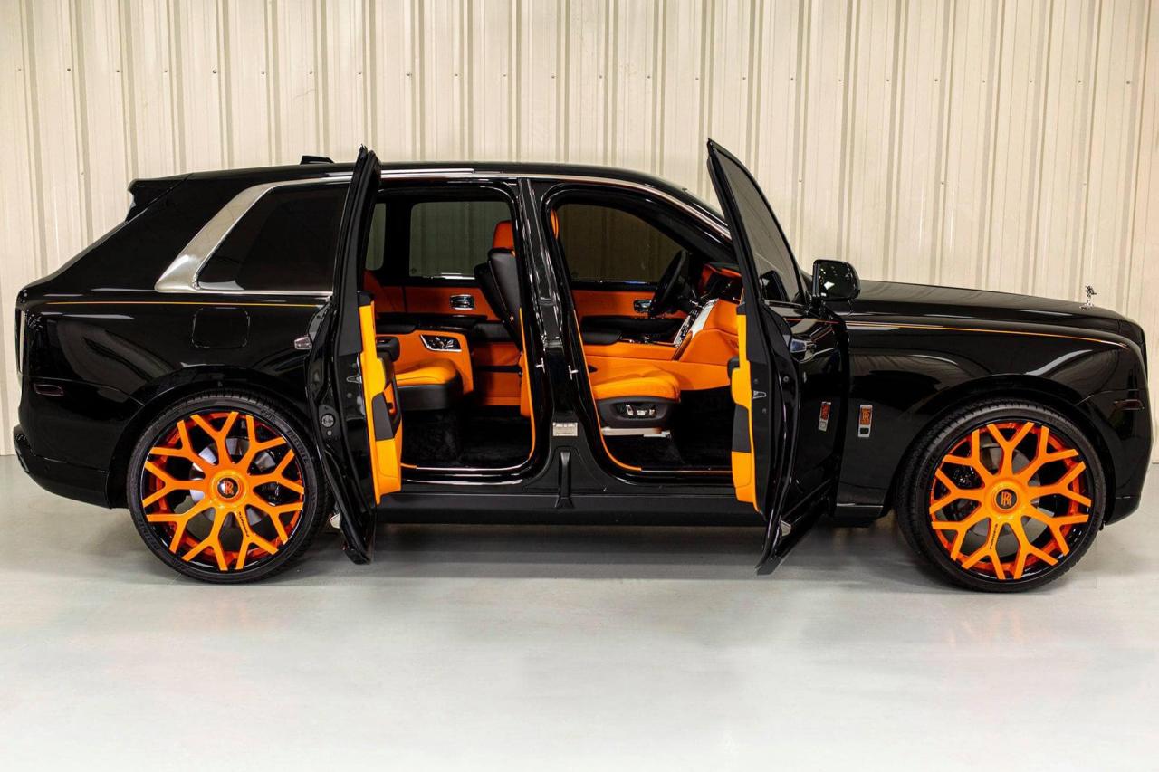 The Stunning Elegance of the Black Rolls-Royce Cullinan on Vibrant Dream-Ecl Orange Wheels