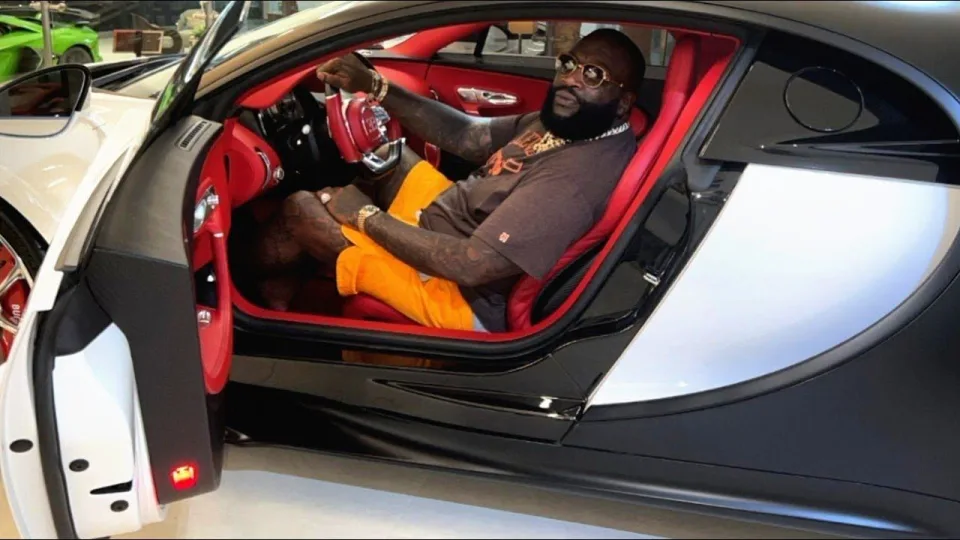 Rick Ross test drive the unique Bugatti Chiron, will it become the 101 in his supercar collection? WowwwW!