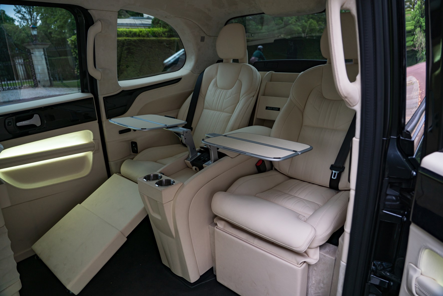 Luxury black cab fit for a king includes a fridge, Apple TV and first class plane-style seats