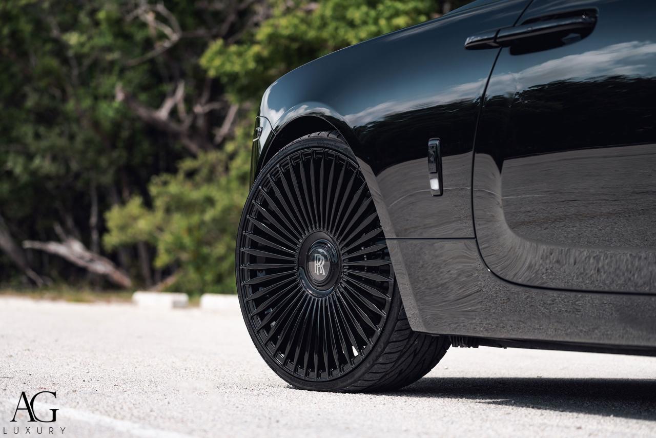 The Stunning Gloss Black Rolls-Royce Wraith with AGL45 Monoblock 24″ Wheels by AG Luxury