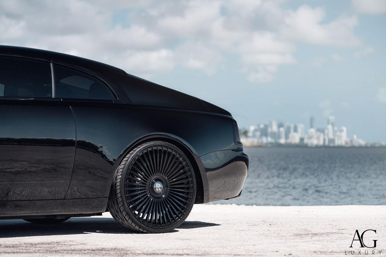 The Stunning Gloss Black Rolls-Royce Wraith with AGL45 Monoblock 24″ Wheels by AG Luxury