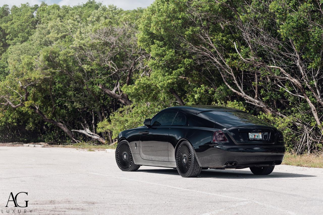 The Stunning Gloss Black Rolls-Royce Wraith with AGL45 Monoblock 24″ Wheels by AG Luxury